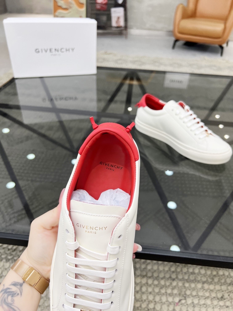 Givenchy Sneakers